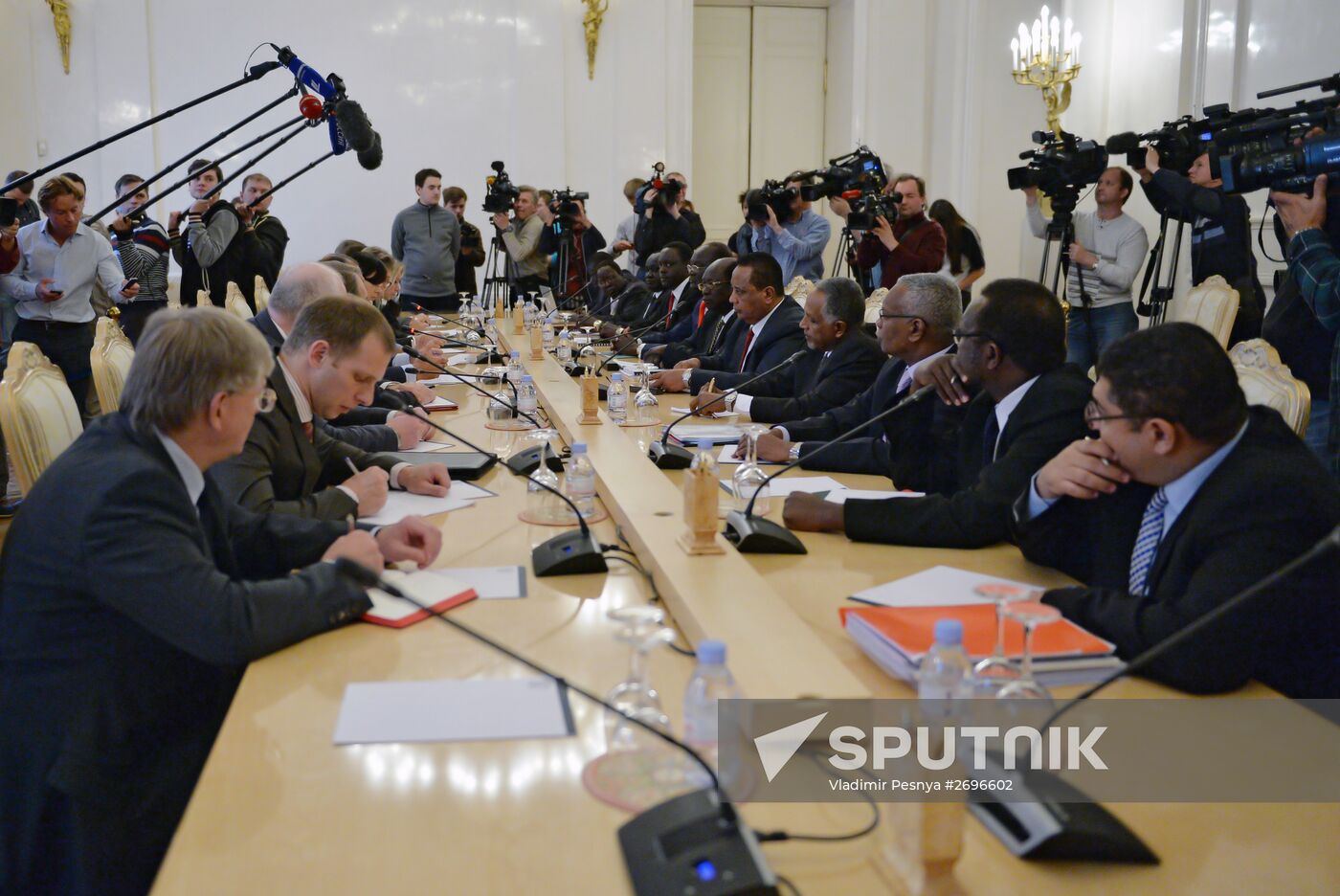 Russian Foreign Minister Lavrov meets Foreign Minister of Sudan Ghandour