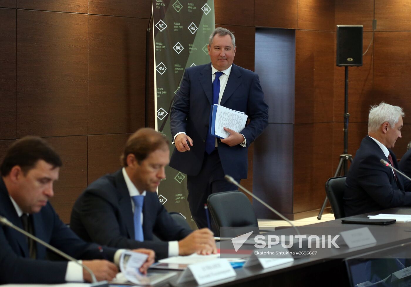 Prime Minister Dmitry Medvedev visits Russian Arms Expo