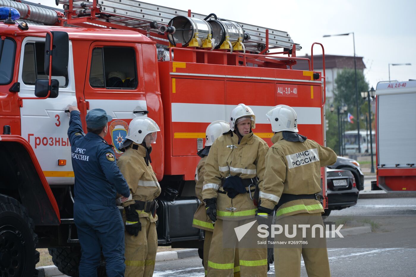 EMERCOM conducts drill in Grozny