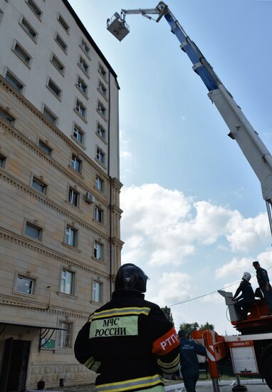 EMERCOM conducts drill in Grozny