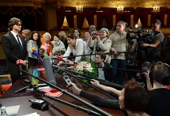 Bolshoi Theatre company opening meeting