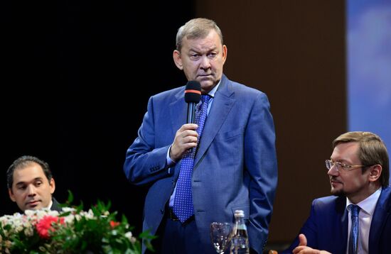 Bolshoi Theatre company opening meeting
