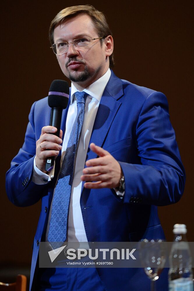 Bolshoi Theatre company opening meeting