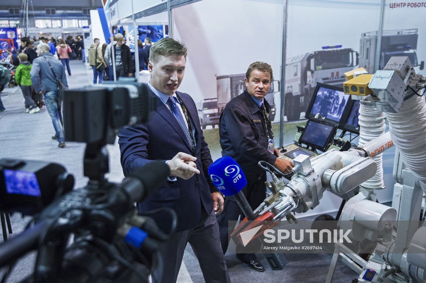 The Tenth Russia Arms Expo. Day Two