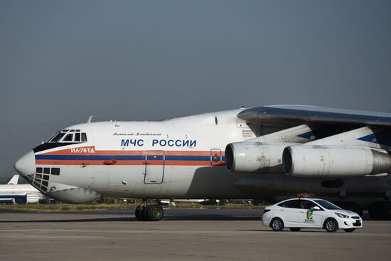 Russian Emergency Ministry delivers humanitarian cargo to Tajikistan