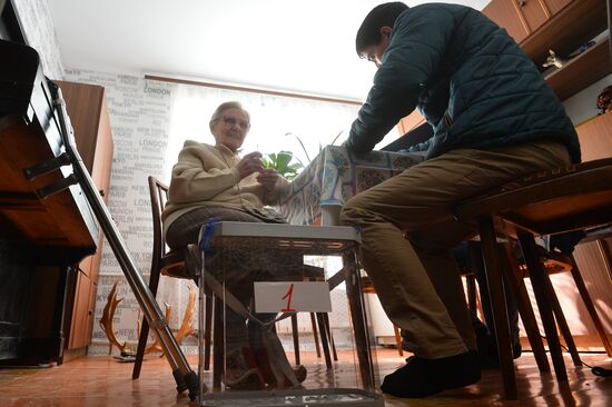 Russia holds Unified Election Day