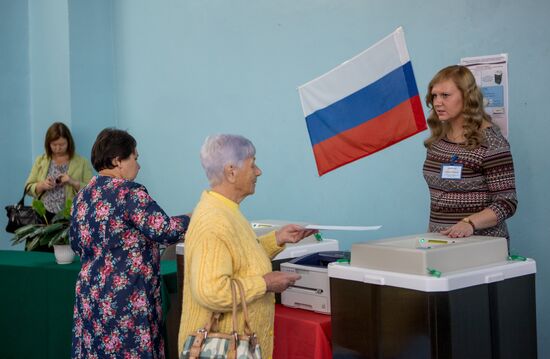 Russia holds Unified Election Day