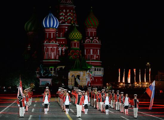Closing ceremony of 2015 International Military Music Festival 'Spasskaya Tower'