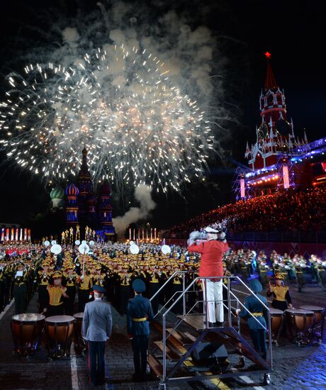 Closing ceremony of 2015 International Military Music Festival 'Spasskaya Tower'