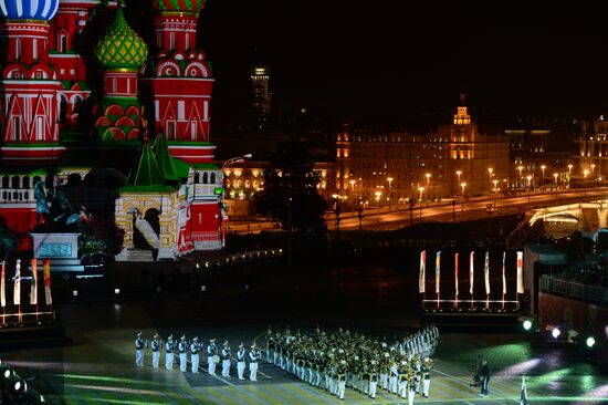 Closing ceremony of 2015 International Military Music Festival 'Spasskaya Tower'