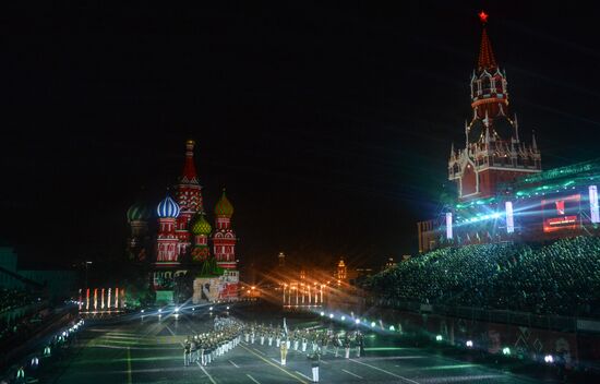 Closing ceremony of 2015 International Military Music Festival 'Spasskaya Tower'