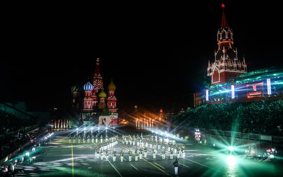 Closing ceremony of 2015 International Military Music Festival 'Spasskaya Tower'