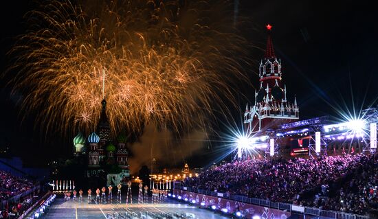 Closing ceremony of 2015 International Military Music Festival 'Spasskaya Tower'