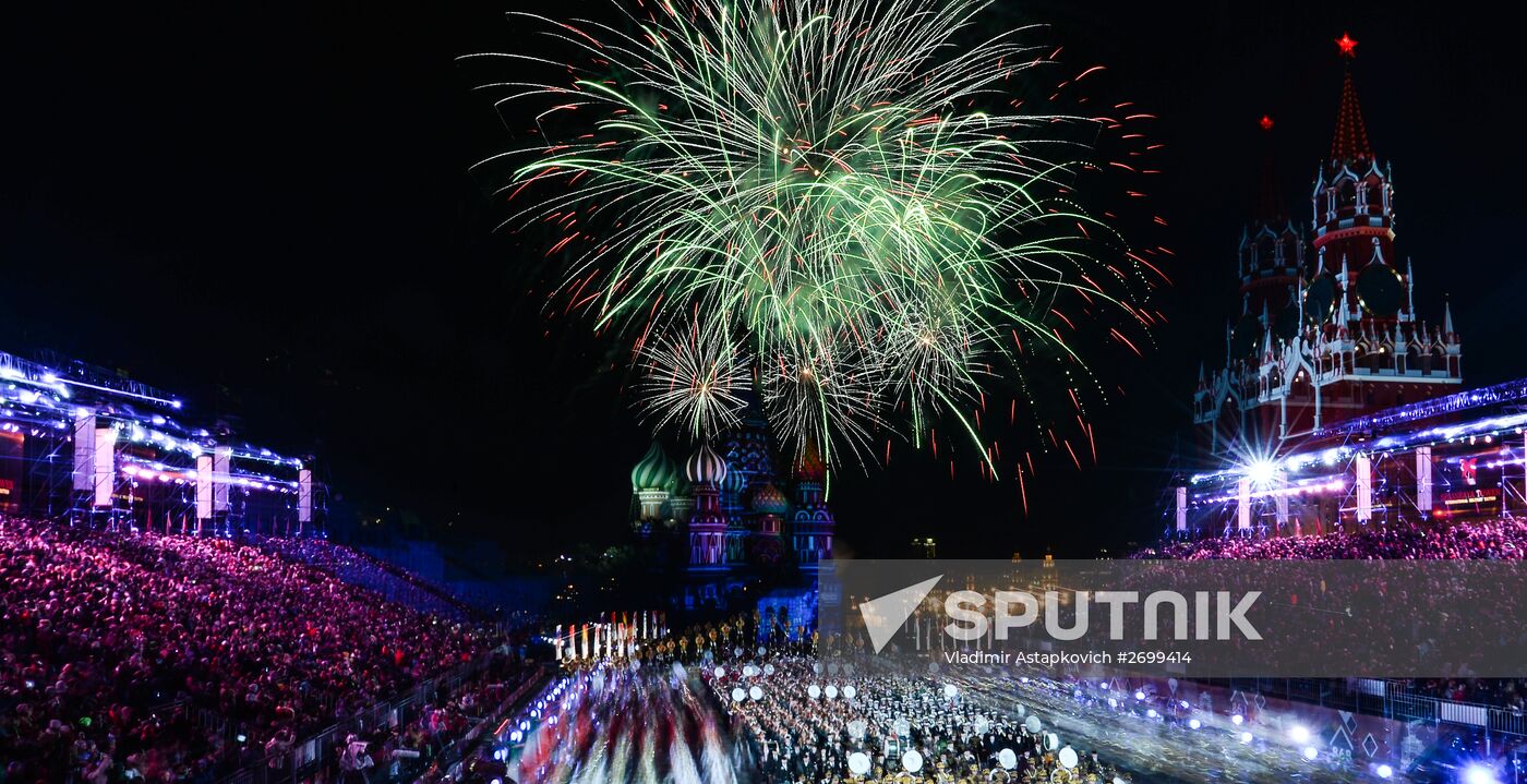 Closing ceremony of 2015 International Military Music Festival 'Spasskaya Tower'