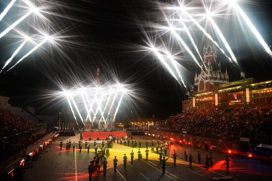Closing ceremony of 2015 International Military Music Festival 'Spasskaya Tower'