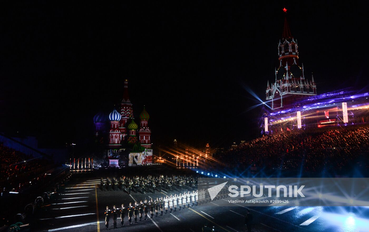 Closing ceremony of 2015 International Military Music Festival 'Spasskaya Tower'