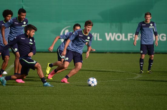 UEFA Champions League. VfL Wolfsburg training