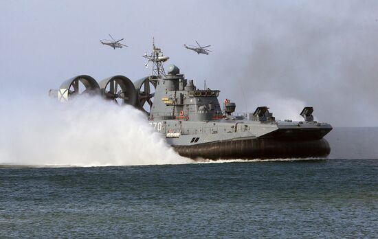Military exercises "Union Shield 2015"