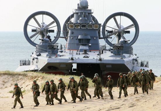 Military exercises "Union Shield 2015"