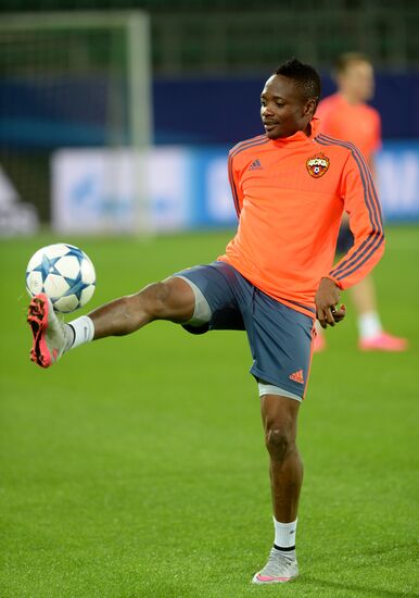 Football. UEFA Champions League. PFC CSKA training session
