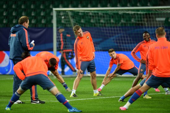 Football. UEFA Champions League. PFC CSKA training session