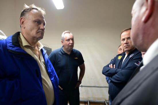 Dmitry Rogozin inspects technical and launch facilities at the Vostochny Space Launch Center