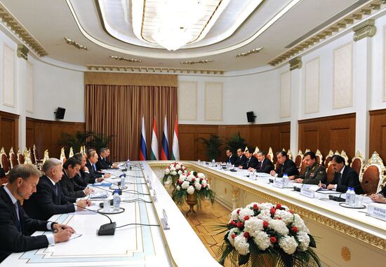 Russian President Vladimir Putin attends Collective Security Treaty Organization summit in Tajikistan