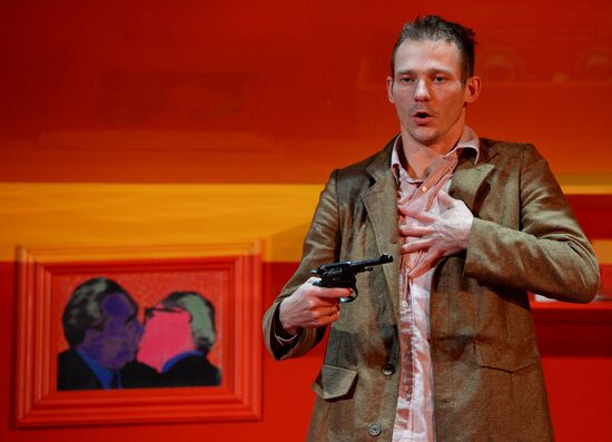 Final rehearsal of play "Suicide" at Yermolova Theater