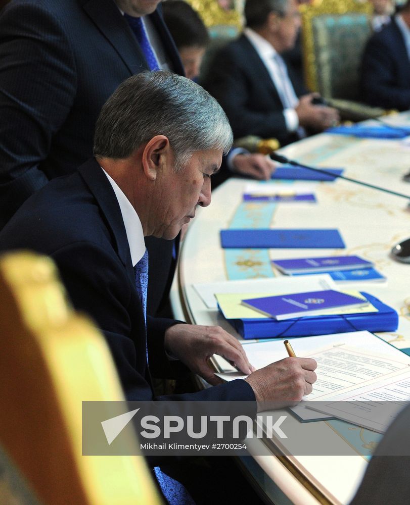 Russian President Vladimir Putin attends Collective Security Treaty Organization summit in Tajikistan