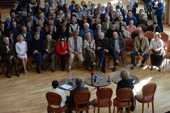 Meeting of Mossovet Theater actors