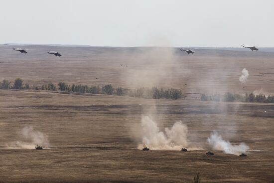 Center-2015 drill starts in Russia
