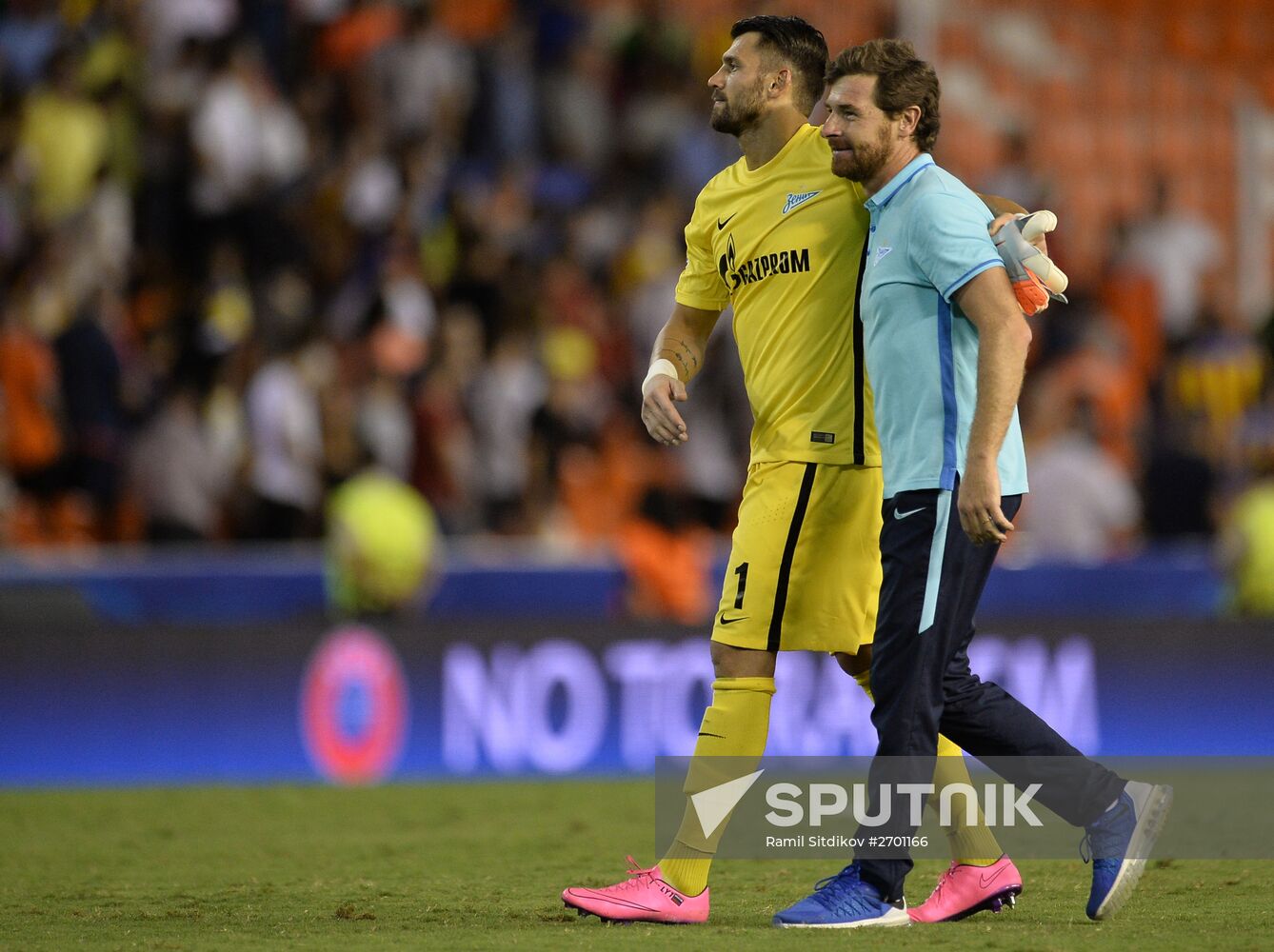 UEFA Champions League. Valencia vs. Zenit