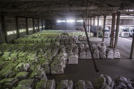 38th humanitarian aid convoy arrives in Donetsk Region