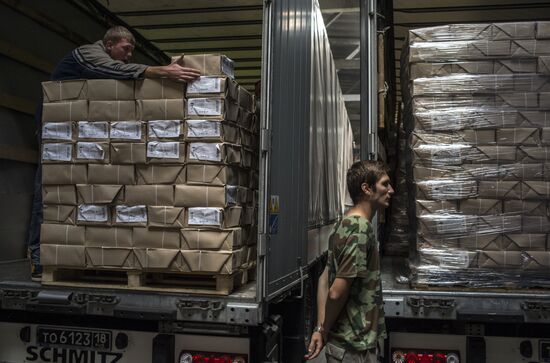 38th humanitarian aid convoy arrives in Donetsk Region