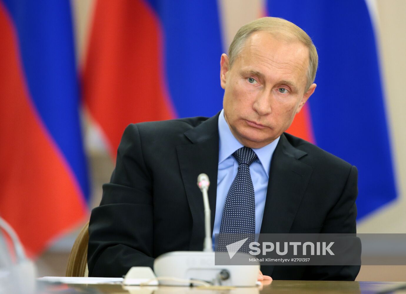 President Vladimir Putin meets with newly elected regional heads