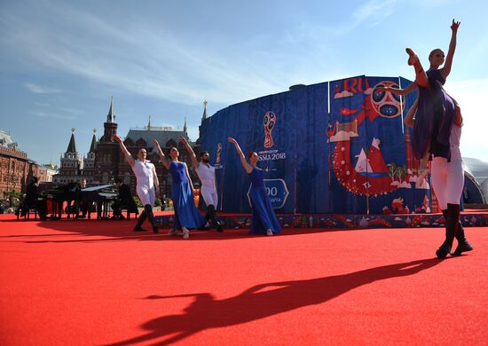 2018 FIFA World Cup: 1000 days to go