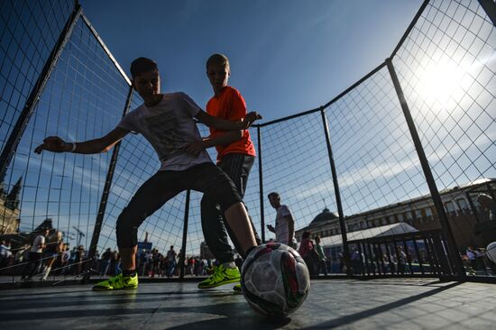 2018 FIFA World Cup: 1000 days to go