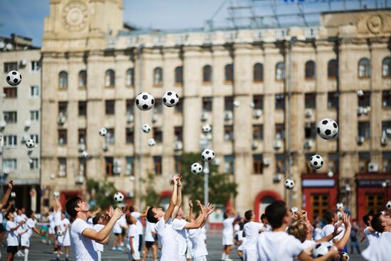 2018 FIFA World Cup: 1000 days to go