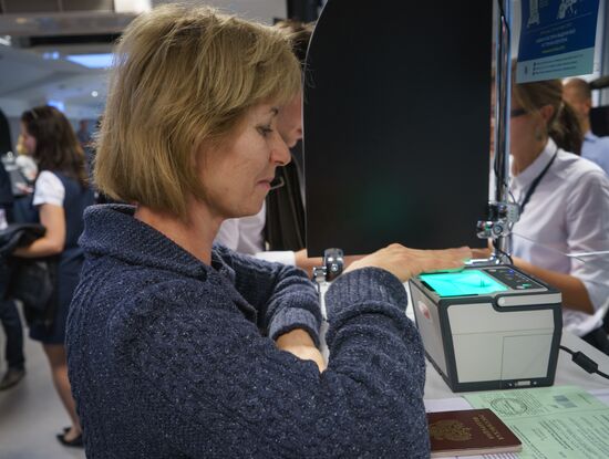 Biometric data collected in St. Petersburg Visa Center