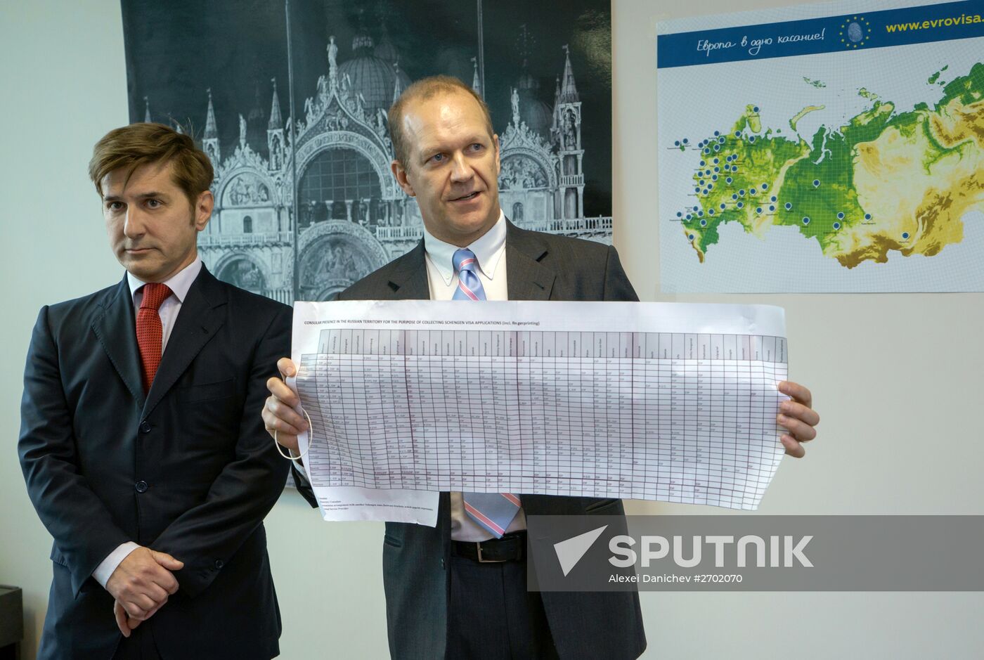 Biometric data collected in St. Petersburg Visa Center