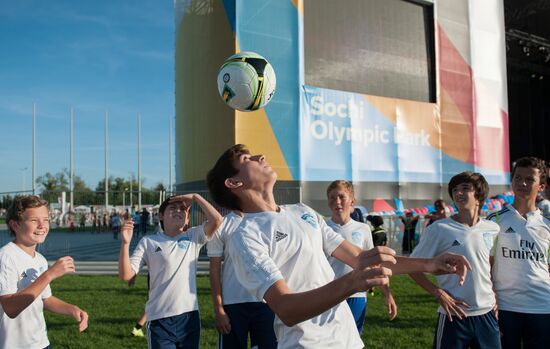 2018 FIFA World Cup: 1000 days to go