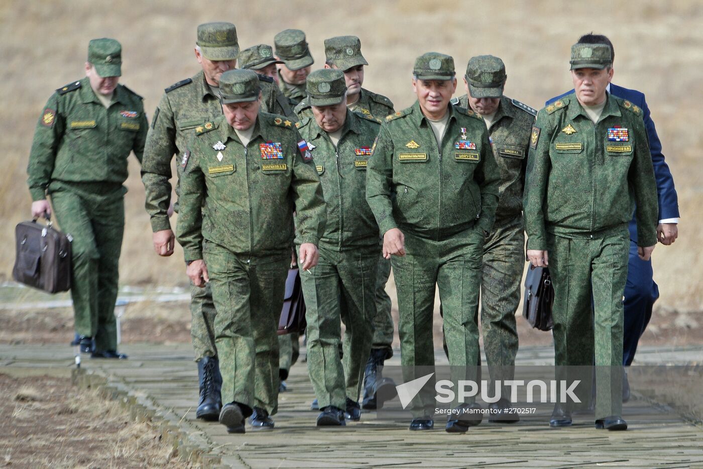 Russian Defense Minister Shoigu arrives at Donguz base for Tsentr-2015 drill