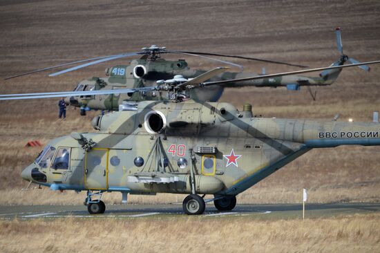 Russian Defense Minister Shoigu arrives at Donguz base for Tsentr-2015 drill