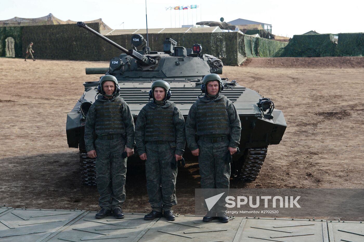 Russian Defense Minister Shoigu arrives at Donguz base for Tsentr-2015 drill