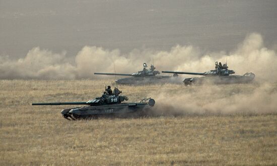 Russian Defense Minister Shoigu arrives at Donguz base for Tsentr-2015 drill