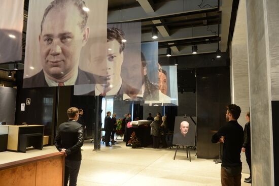 Funeral service for actor Mikhail Remizov