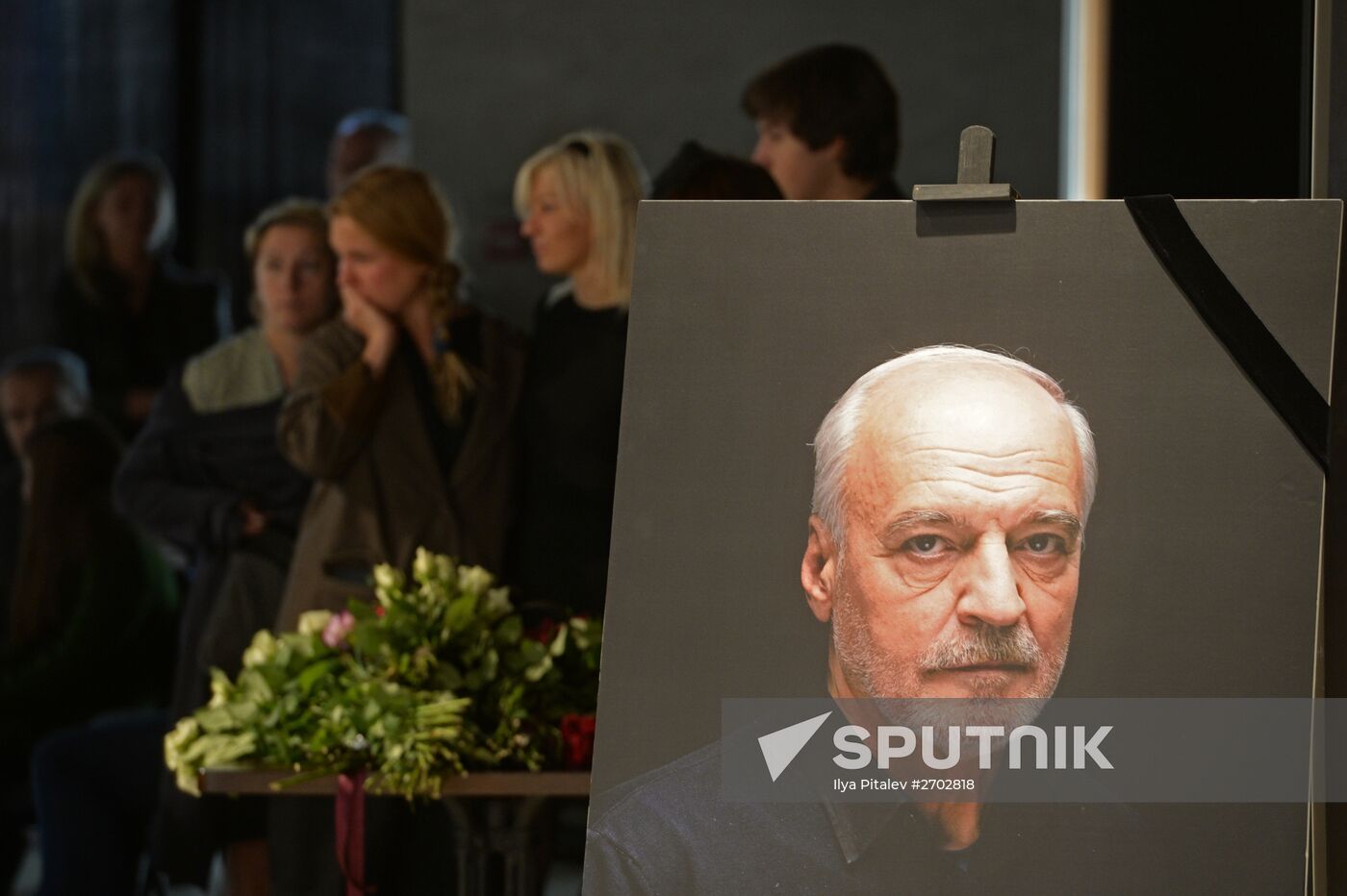 Funeral service for actor Mikhail Remizov