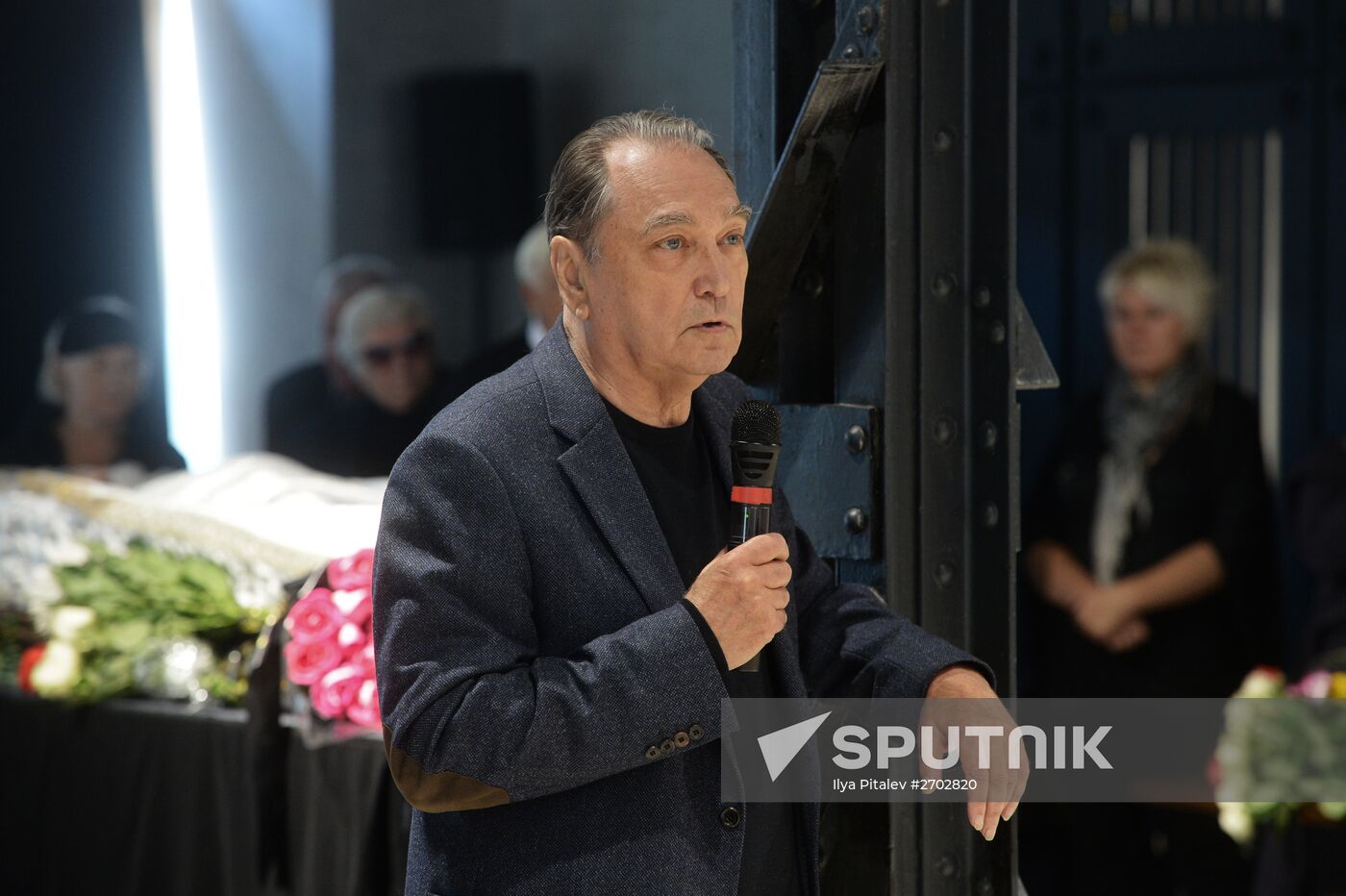Funeral service for actor Mikhail Remizov
