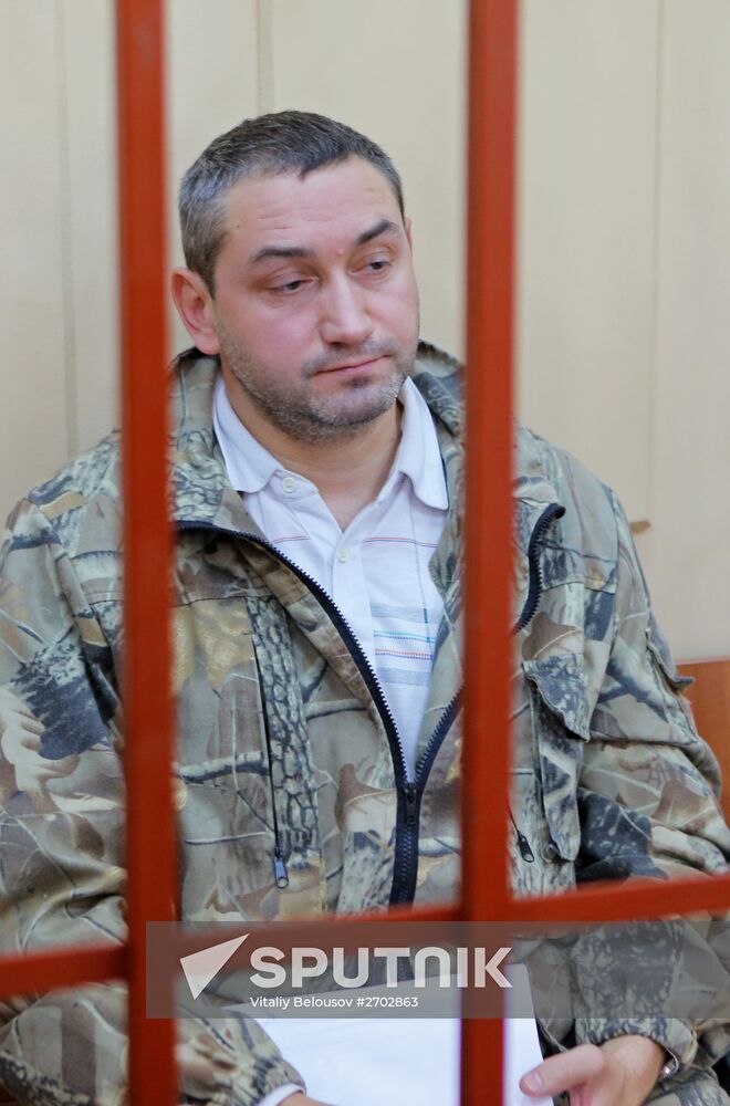 Court hears investigators' motion seeking to arrest Komi Republic Governor Vyacheslav Gaizer