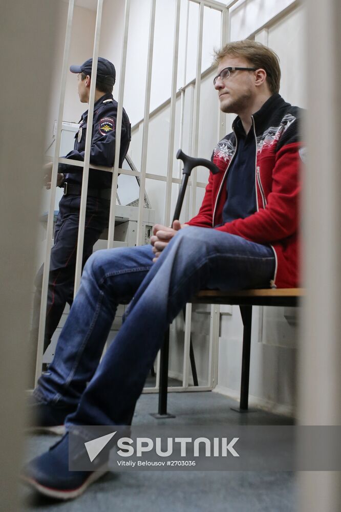 Court consiers investigators' petition to arrest Komi's head Vyacheslav Gaizer